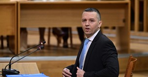 Αποφυλακίζεται σήμερα ο Κασιδιάρης: Γιατί το νομικό πλαίσιο δεν του επιτρέπει να είναι σε εκλογικό συνδυασμό, τι λένε συνταγματολόγοι Αποφυλακίζεται σήμερα ο Κασιδιάρης: Γιατί το νομικό πλαίσιο δεν του επιτρέπει να είναι σε εκλογικό συνδυασμό, τι λένε συνταγματολόγοι