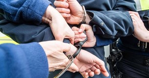 10 συλλήψεις στη Στερεά Ελλάδα στα πλαίσια της καταπολέμησης της διάδοσης των ναρκωτικών 10 συλλήψεις στη Στερεά Ελλάδα στα πλαίσια της καταπολέμησης της διάδοσης των ναρκωτικών