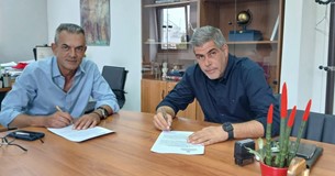 Υπογράφηκε η σύμβαση για την ασφαλτόστρωση του δρόμου προς την Ιερά Μονή Σαγματά Υπογράφηκε η σύμβαση για την ασφαλτόστρωση του δρόμου προς την Ιερά Μονή Σαγματά