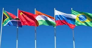 Η Σύνοδος Κορυφής των BRICS στην Ινδία εντείνει την κόντρα με τους G7 Η Σύνοδος Κορυφής των BRICS στην Ινδία εντείνει την κόντρα με τους G7