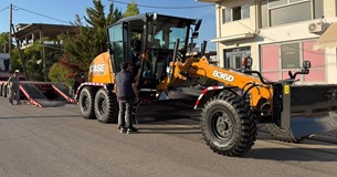Νέο μηχάνημα έργου απέκτησε ο Δήμος Θηβαίων - Ενισχύεται ο στόλος Νέο μηχάνημα έργου απέκτησε ο Δήμος Θηβαίων - Ενισχύεται ο στόλος