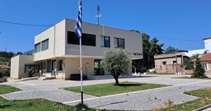 Αψιμαχία Αραπίτσα-Γιαννακόπουλου στο Δήμο Αλιάρτου-Θεσπιέων με αφορμή τα εγκαίνια του ΚΗΦΗ Αψιμαχία Αραπίτσα-Γιαννακόπουλου στο Δήμο Αλιάρτου-Θεσπιέων με αφορμή τα εγκαίνια του ΚΗΦΗ