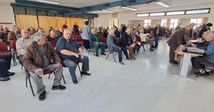 Επιμένουν οι συνταξιούχοι - Νέα περιφερειακή σύσκεψη στη Θήβα. Επιμένουν οι συνταξιούχοι - Νέα περιφερειακή σύσκεψη στη Θήβα.
