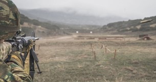 Εκτέλεση βολών στο Πεδίο Βολής Θηβών Εκτέλεση βολών στο Πεδίο Βολής Θηβών